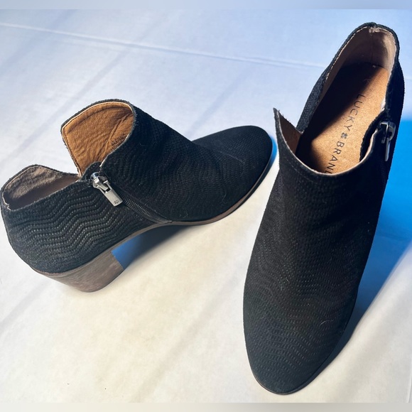 Black Lucky Brand women’s heels. - Picture 2 of 2